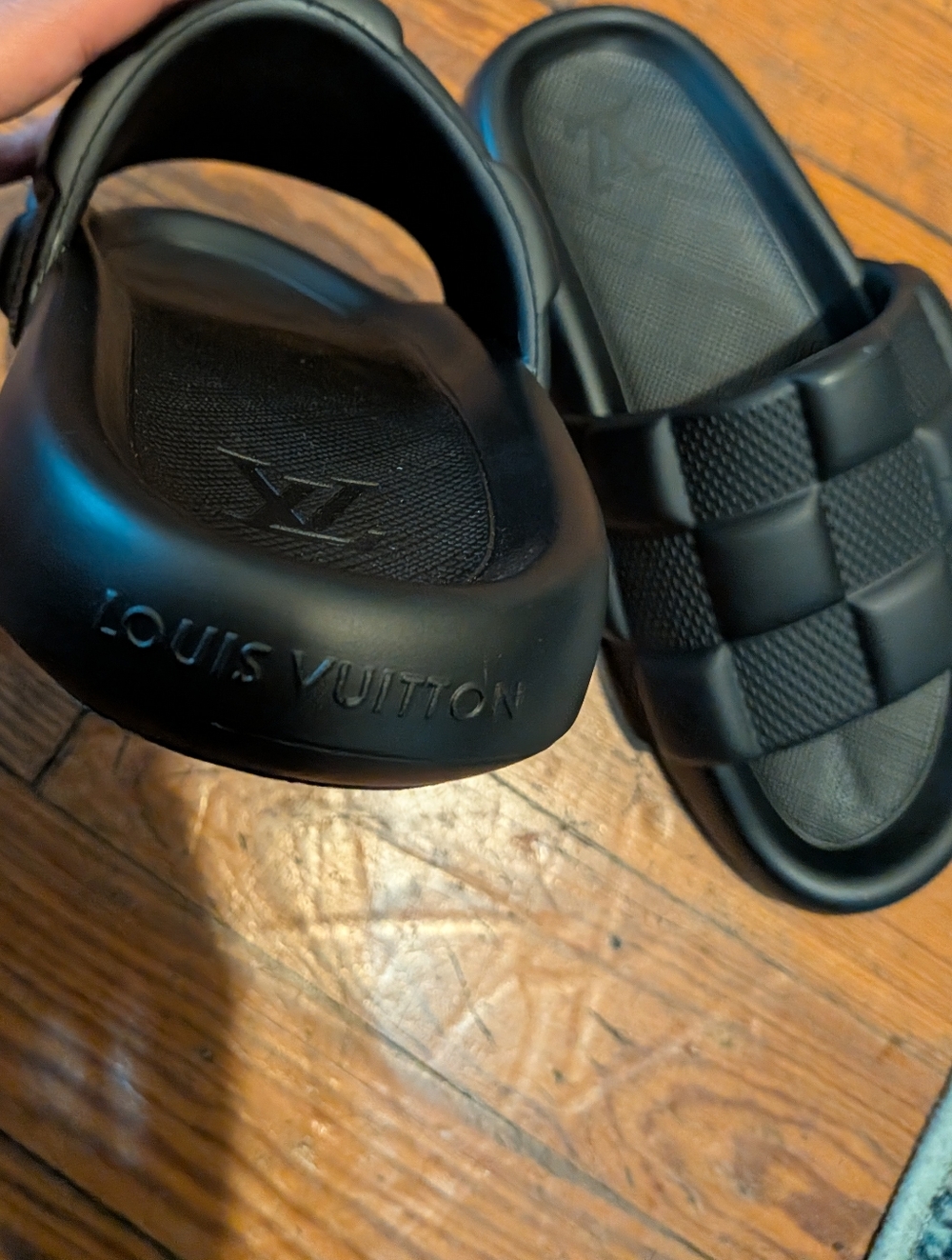 AUTHENTIC Louis Vuitton Black Damier Checker Slide Sandals - Picture 5 of 5